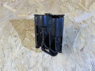 BMW B+ Terminal Point Engine Compartment Battery Jumper Hookup 61146923945 E60 5 Series E63 645Ci 650i5